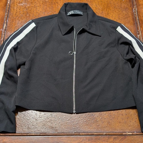 Zara Jackets & Blazers - Zara Women Half‎ Jacket Size Small 0048